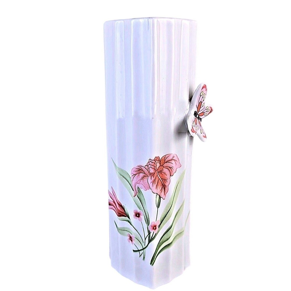 VTG R.O.C. Heart‎ Shaped Porcelain Bud Vase | 3D Butterfly Applied Flowers 6"